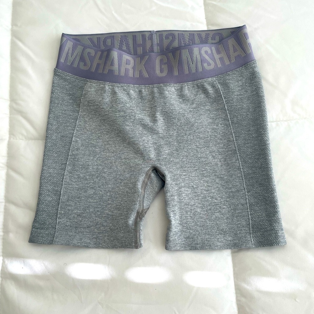 GYMSHARK FLEX SHORTS in Purple Marl